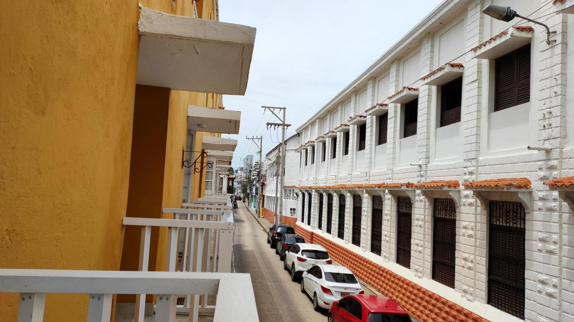 Happy Tours Apartments Cartagena Eksteriør bilde