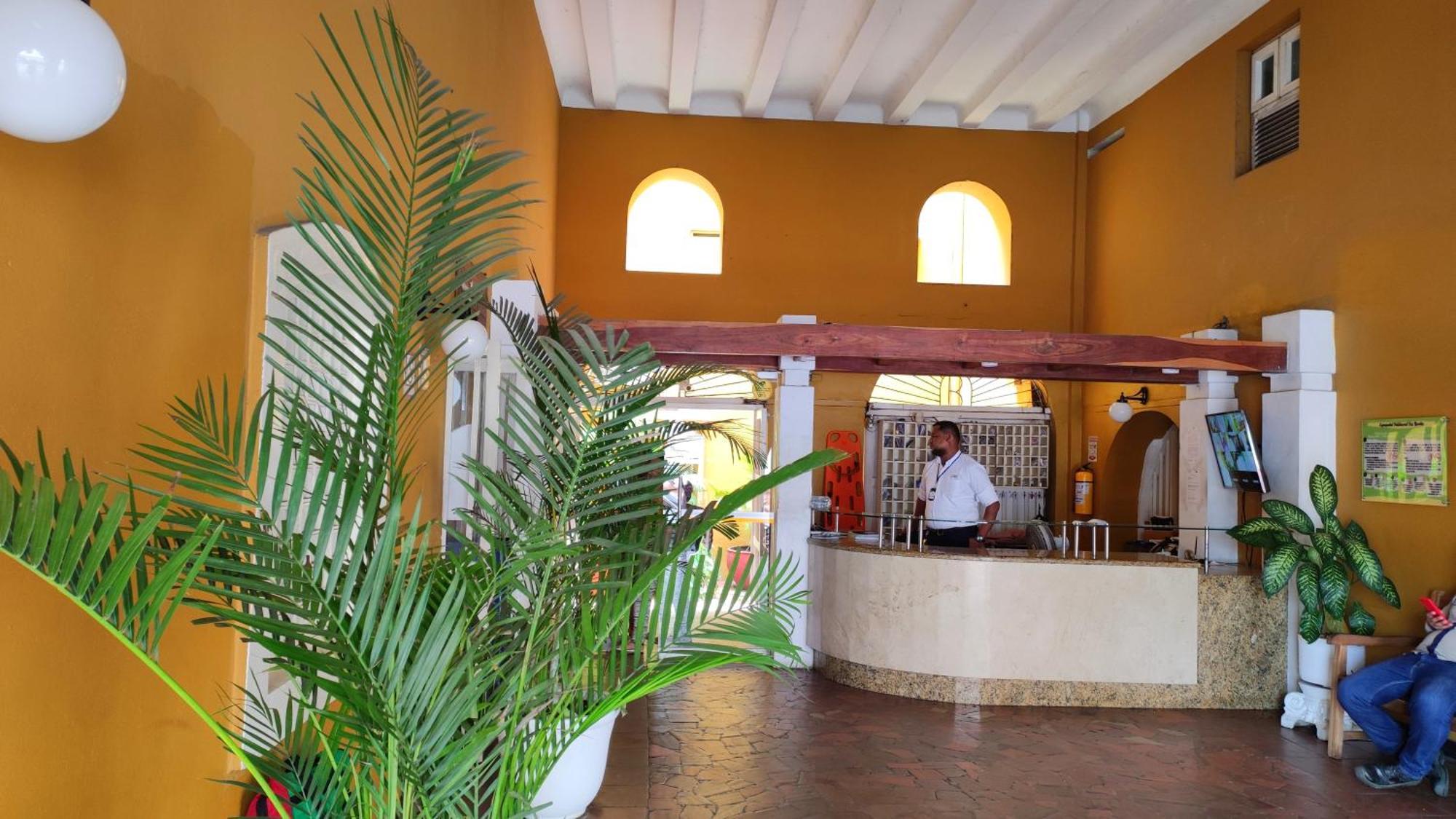 Happy Tours Apartments Cartagena Eksteriør bilde